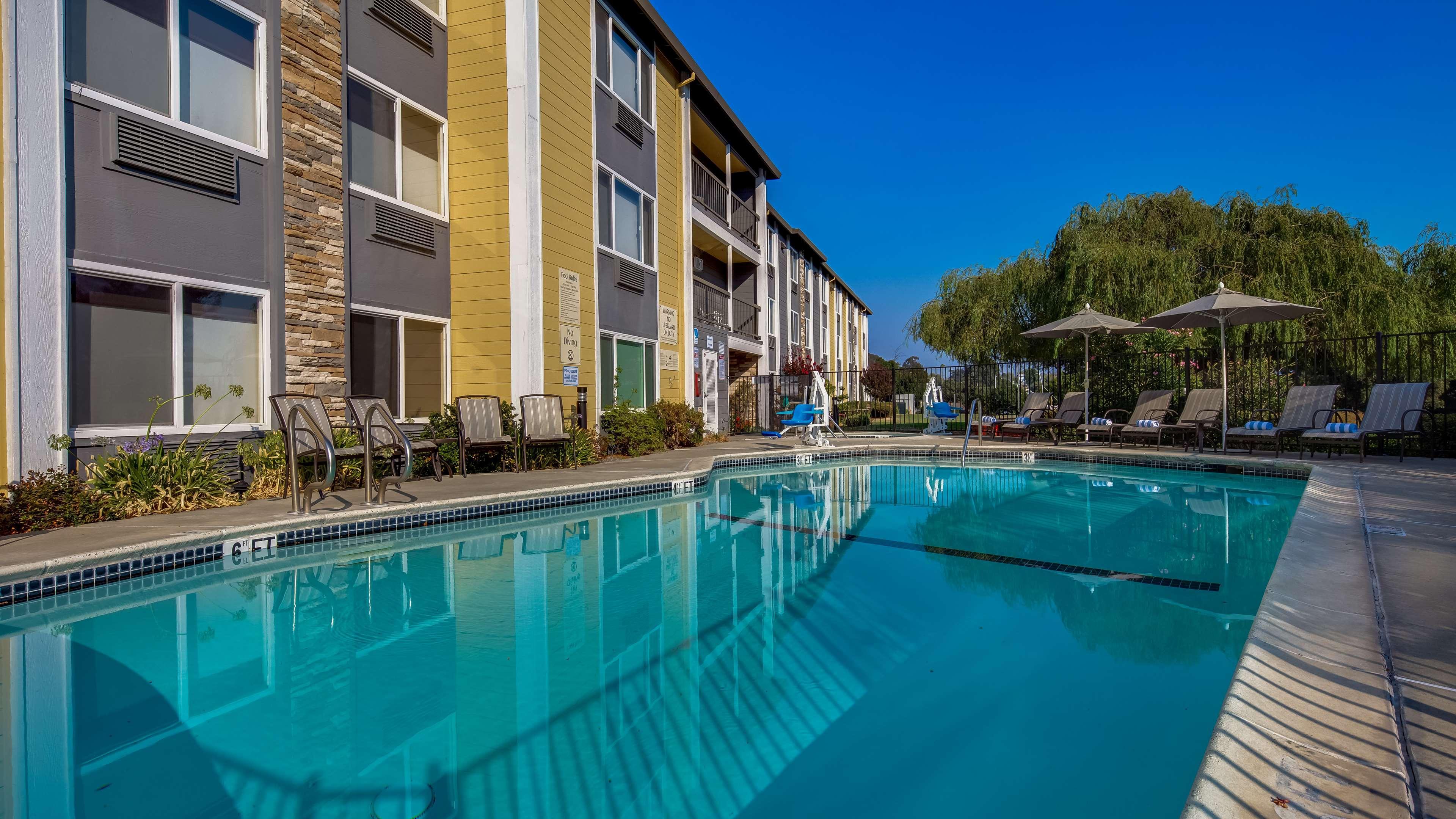 Best Western Plus Heritage Inn Benicia Exterior photo